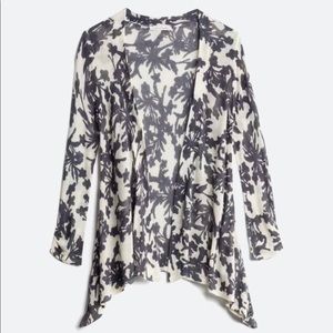 41 Hawthorn - Rachael Ruched Sleeve Lightweight Cardigan